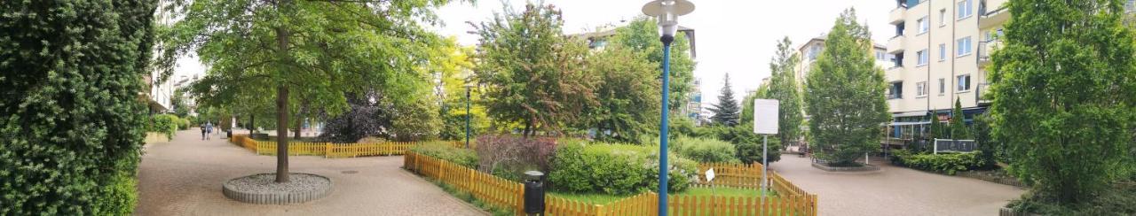 ורשה Classic Apartament Metro Kabaty מראה חיצוני תמונה