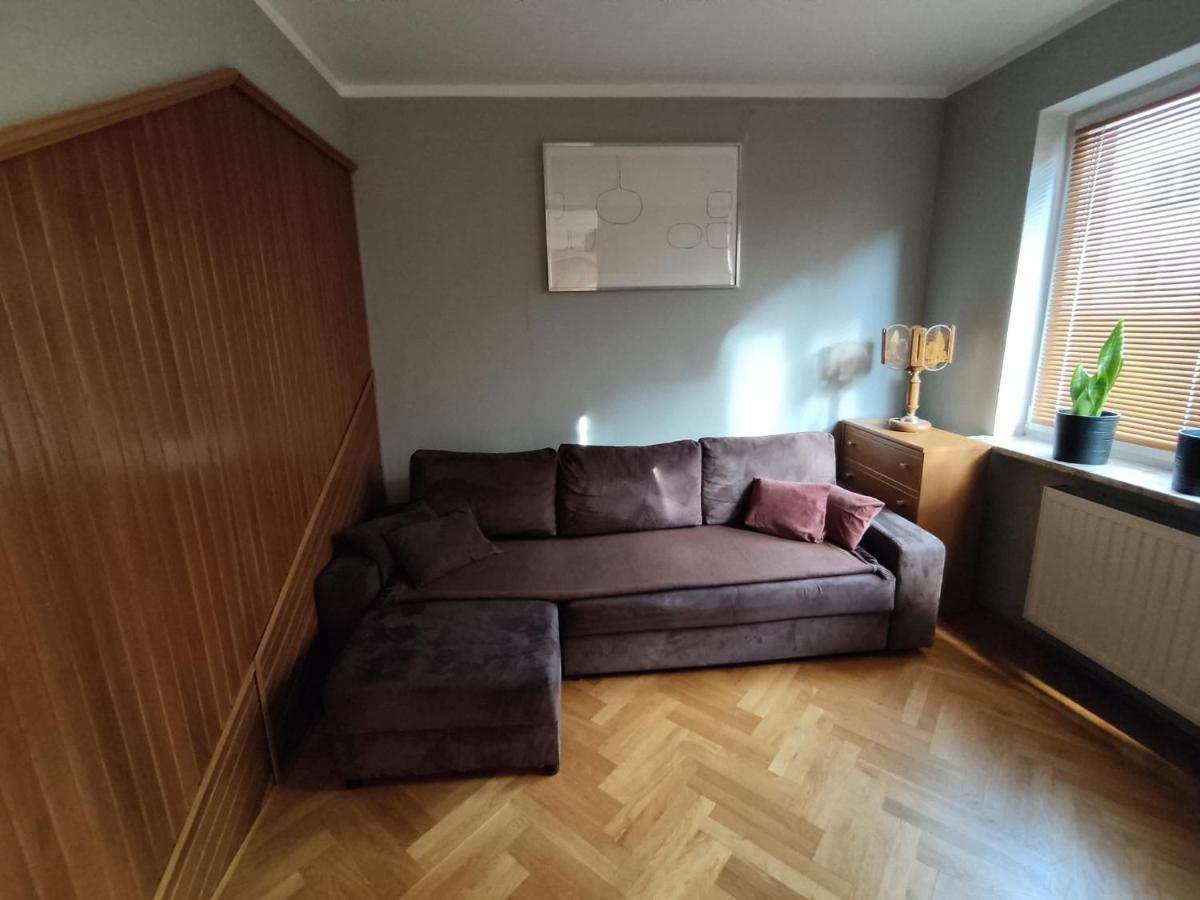 ורשה Classic Apartament Metro Kabaty מראה חיצוני תמונה