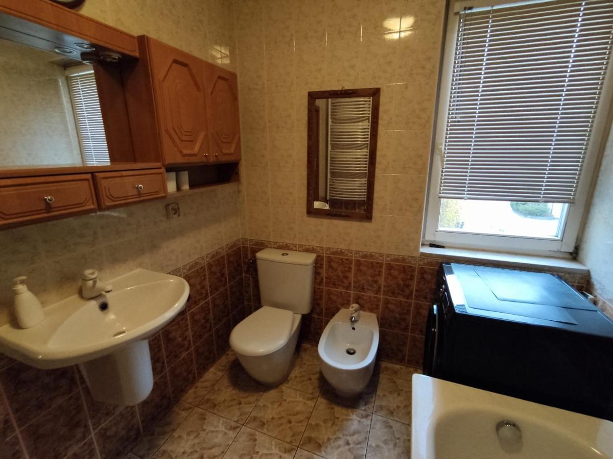 ורשה Classic Apartament Metro Kabaty מראה חיצוני תמונה